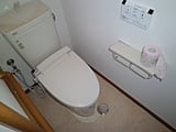 温水洗浄便座トイレ（平成29年5月トイレ交換）